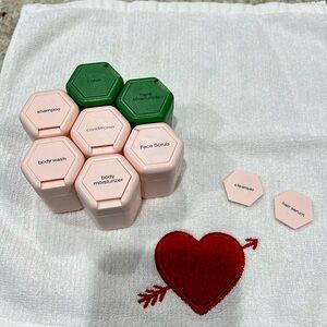 Cadence Travel Capsules - Set of 7